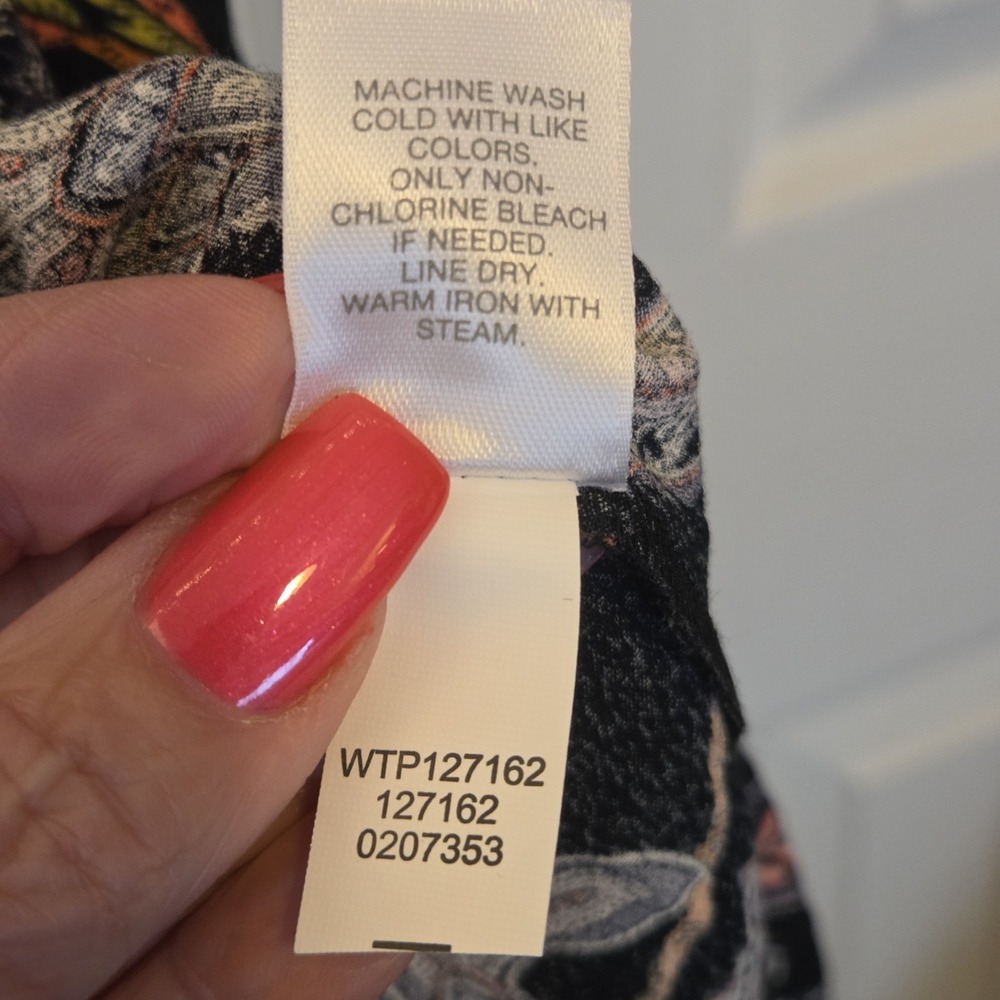 NWT J Jill Sleeveless Ladies Blouse Size L Petite Black Orange Crepe V Neck - Picture 11 of 12